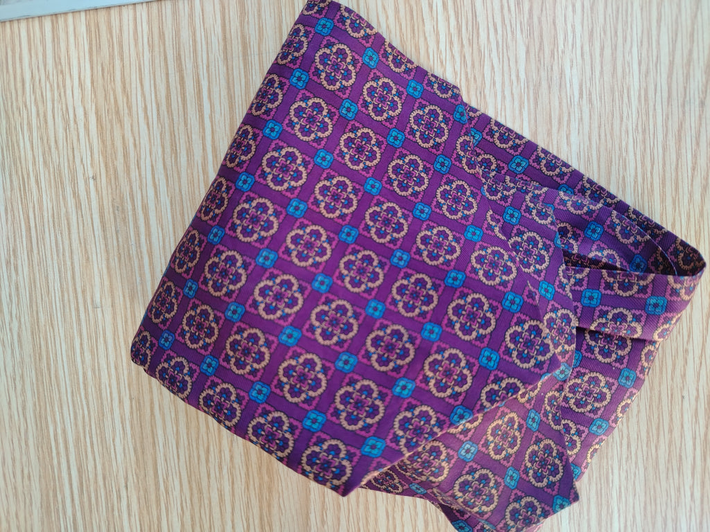 Ascot in Seta