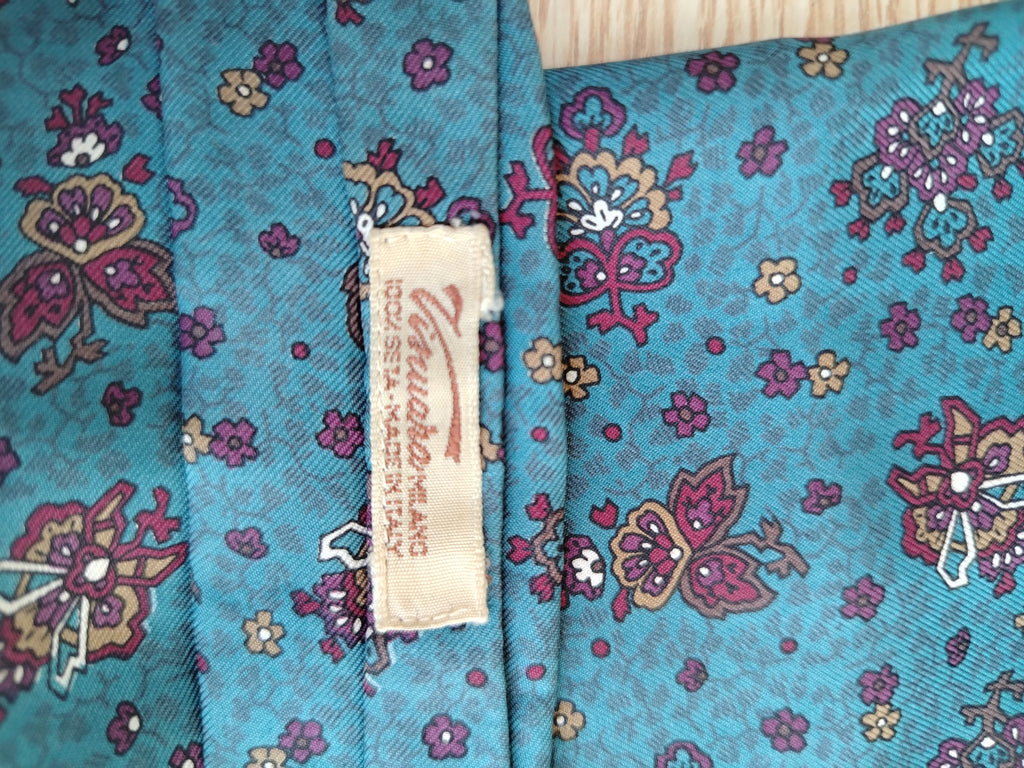 Ascot di Seta